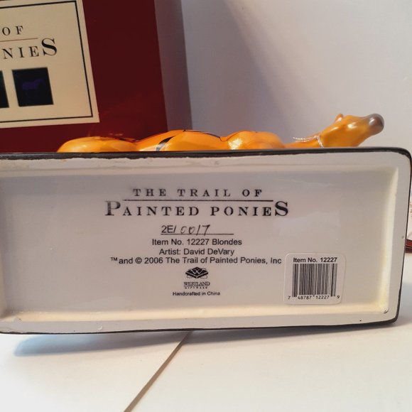 Trail of Painted Ponies, BLONDES, Palomino (12227) 2E/0017 - Westland - Picture 9 of 11